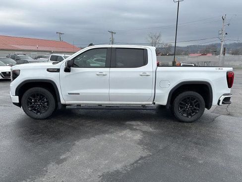 Used 2025 GMC Sierra 1500 Elevation w/ Elevation Premium Package image 3