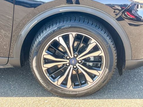 Used 2021 Ford Escape SE w/ SE Sport Appearance Package image 13