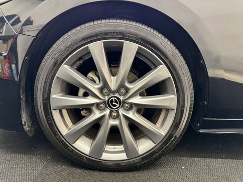 Used 2025 MAZDA MAZDA3 s FWD image 12