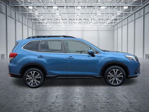 Certified 2023 Subaru Forester Limited AWD/4WD image 6