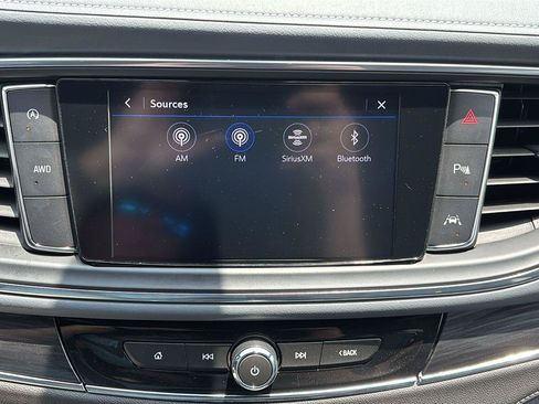 Certified 2024 Buick Enclave Essence AWD/4WD image 33