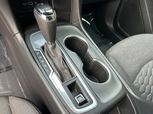 Used 2020 Chevrolet Equinox LT FWD image 20