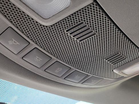 Used 2018 Ford F150 XLT image 20