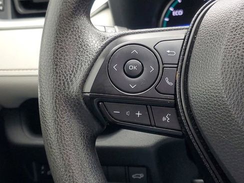 Used 2020 Toyota RAV4 XLE image 21