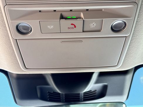 New 2026 Nissan Sentra SR w/ SR Premium Package FWD image 26