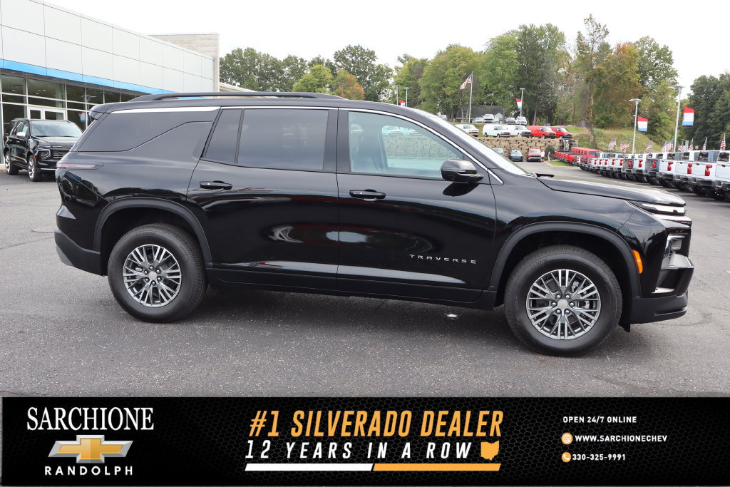 New 2027 Chevrolet Traverse LT w/ Driver Confidence Package AWD/4WD image 1