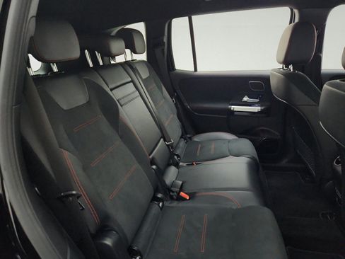 Certified 2023 Mercedes-Benz EQB 300 4MATIC image 31