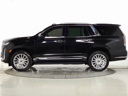 Used 2022 Cadillac Escalade Premium Luxury image 6