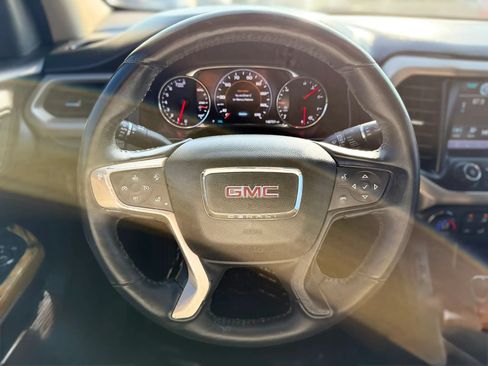 Used 2017 GMC Acadia Denali FWD image 30