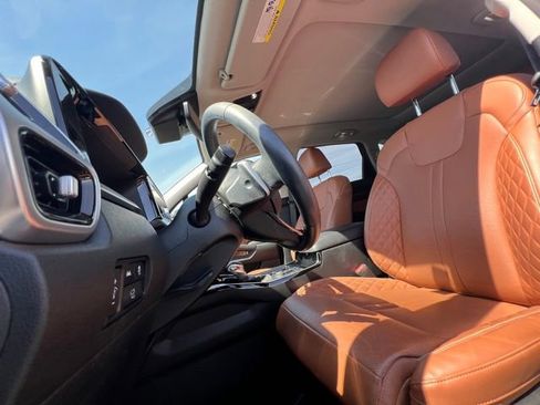 Certified 2022 Kia Sorento SX Prestige w/ Rust Color Package AWD/4WD image 18