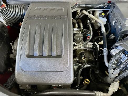 Used 2016 Chevrolet Equinox LT w/ Convenience Package image 8