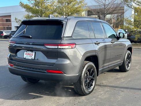 New 2025 Jeep Grand Cherokee Altitude image 6