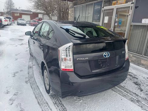 Used 2010 Toyota Prius Five image 4
