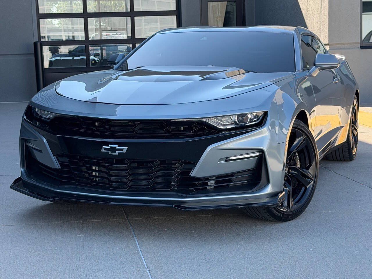 Used 2023 Chevrolet Camaro SS RWD image 3