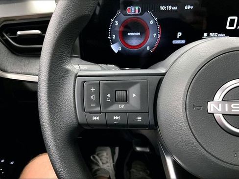 New 2026 Nissan Kicks SV image 21