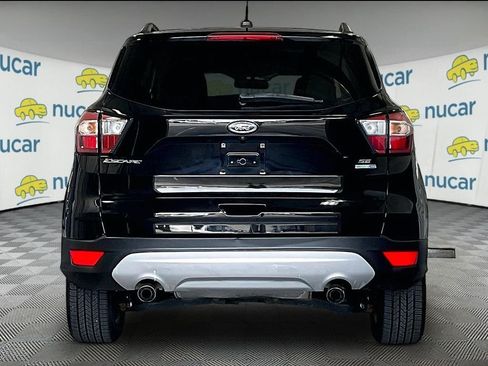 Used 2018 Ford Escape SE AWD/4WD image 5