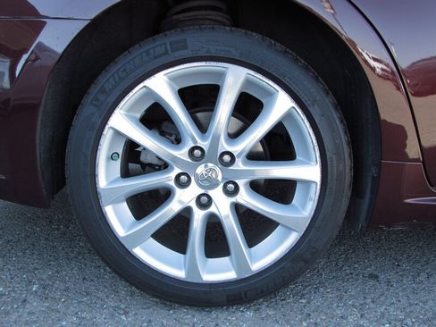 Used 2014 Toyota Avalon Limited w/ Technology Package FWD image 34