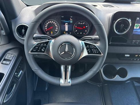New 2026 Mercedes-Benz Sprinter 2500 image 24