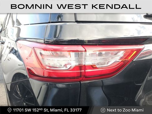 Used 2020 Chevrolet Traverse LS image 4