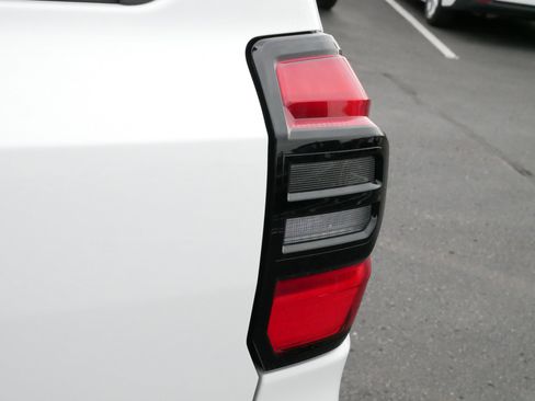 Certified 2025 Toyota 4Runner TRD Off-Road Premium image 17