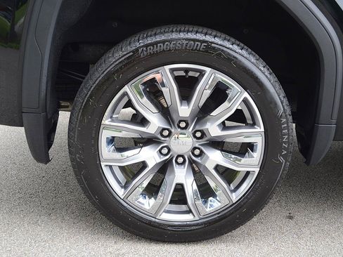 Used 2024 GMC Sierra 1500 Denali AWD/4WD image 11