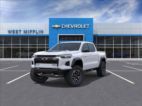 New 2026 Chevrolet Colorado ZR2 w/ Technology Package AWD/4WD image 8