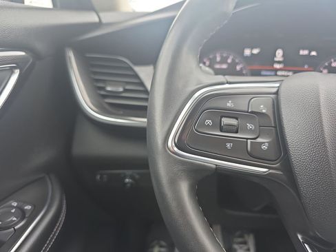 Used 2023 Buick Envision Essence AWD/4WD image 24