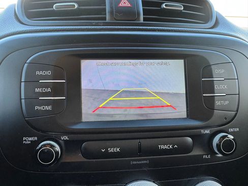 Used 2019 Kia Soul FWD image 27