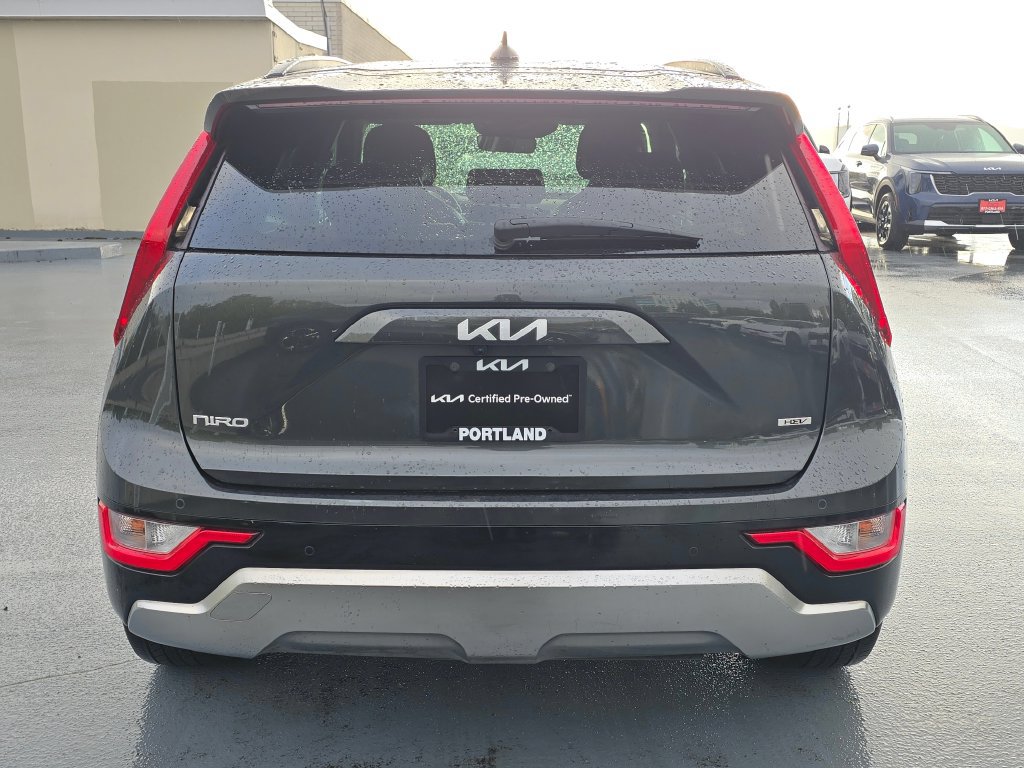 Certified 2024 Kia Niro EX Touring FWD image 5