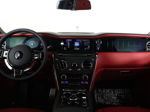 New 2026 Rolls-Royce Cullinan image 11