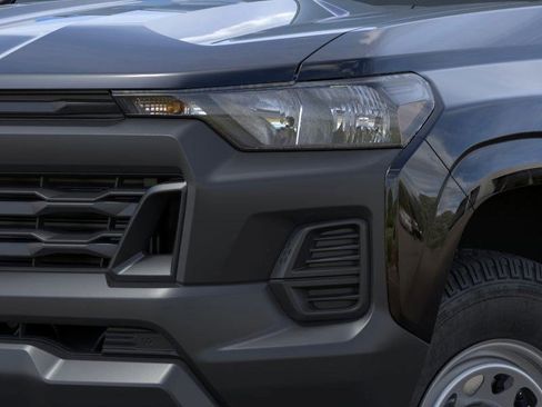 New 2026 Chevrolet Colorado W/T image 10
