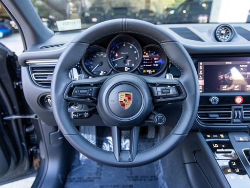 New 2026 Porsche Macan Turbo image 33