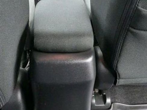 Used 2020 Honda Fit LX image 24