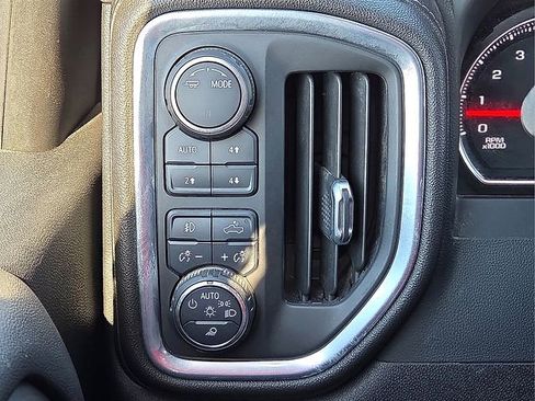 Used 2022 Chevrolet Silverado 2500 LTZ AWD/4WD image 20