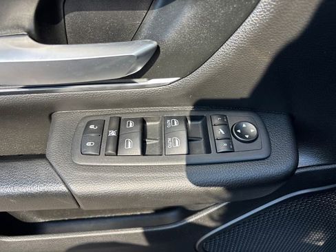 Used 2024 RAM 1500 Lone Star image 14