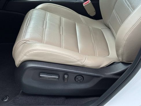 Used 2020 Honda CR-V EX-L image 21