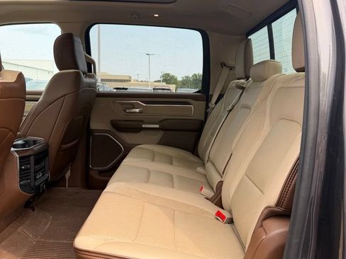 Used 2021 RAM 1500 Laramie AWD/4WD image 13