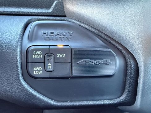 Used 2024 RAM 2500 Big Horn image 24