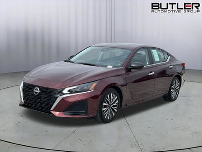 Used 2025 Nissan Altima 2.5 SV