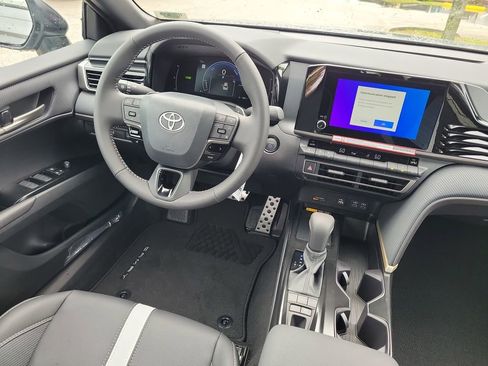 New 2026 Toyota Camry SE image 26