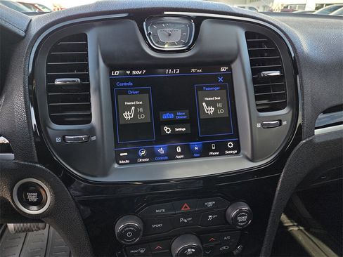 Used 2021 Chrysler 300 S image 10