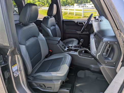 Certified 2023 Ford Bronco Outer Banks AWD/4WD image 21