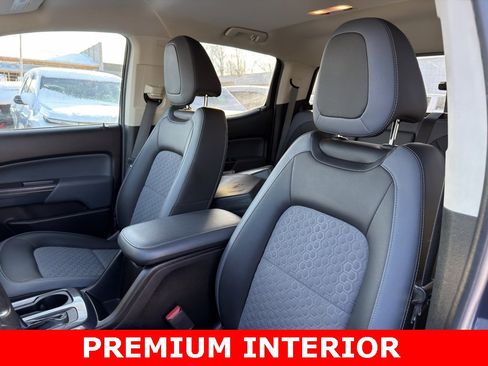 Used 2018 Chevrolet Colorado Z71 w/ Centennial Edition image 7