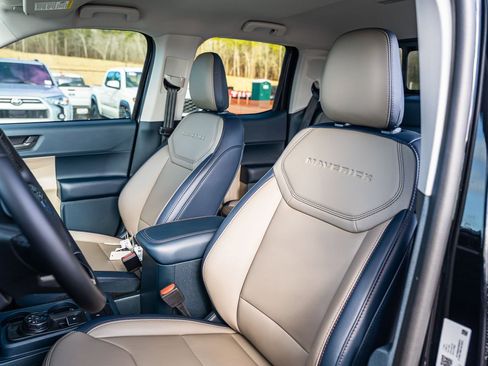 New 2026 Ford Maverick Lariat image 15