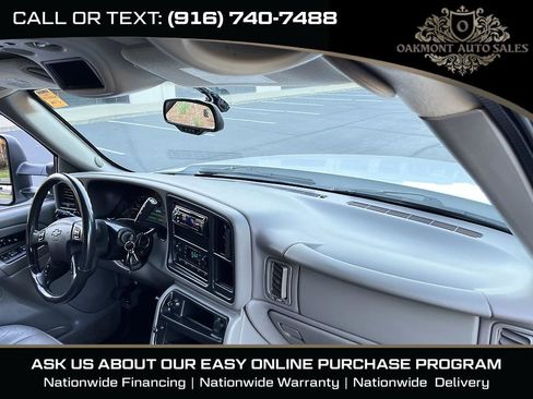 Used 2005 Chevrolet Silverado 2500 LT w/ Heavy-Duty Power Package AWD/4WD image 11