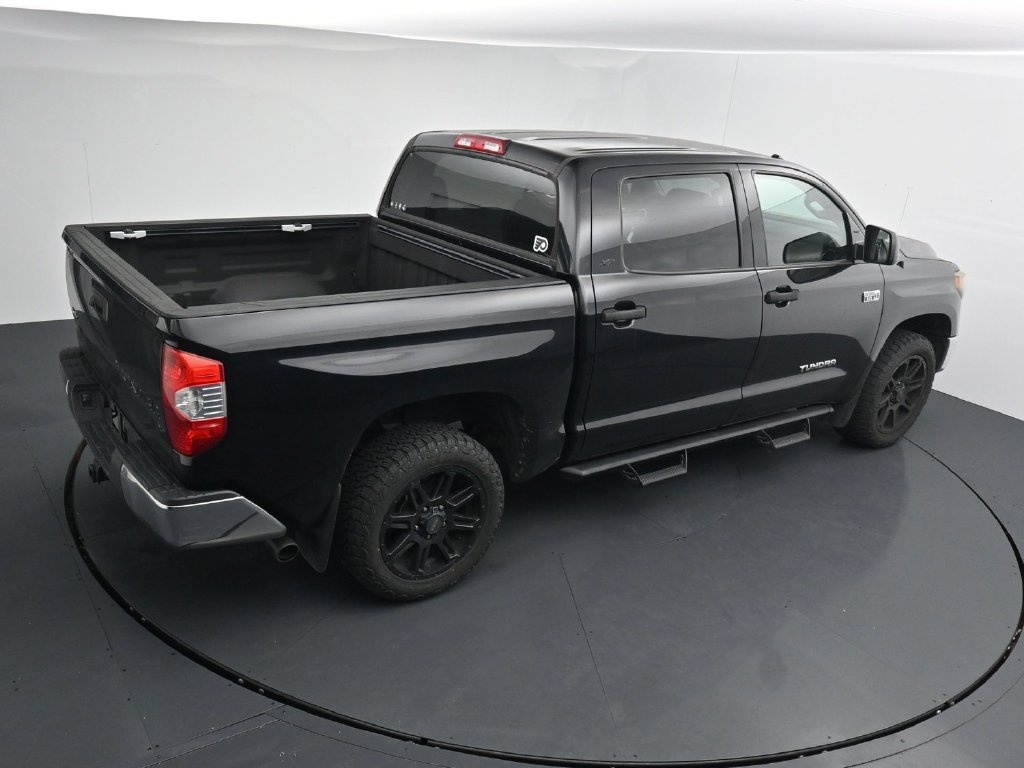 Used 2018 Toyota Tundra SR5 w/ SR5 Upgrade Package AWD/4WD image 16