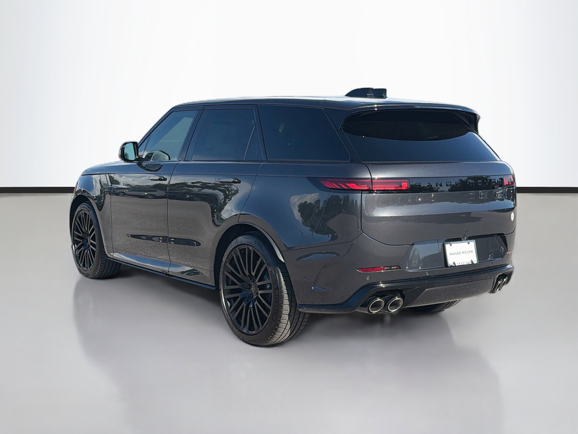 New 2027 Land Rover Range Rover Sport SV AWD/4WD image 3