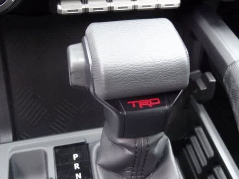 Used 2025 Toyota Tacoma TRD Off-Road image 21