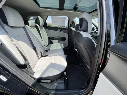New 2026 Kia Sportage EX w/ EX Panorama Roof Package image 26