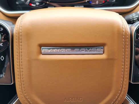 Used 2019 Land Rover Range Rover Long Wheelbase Autobiography AWD/4WD image 38